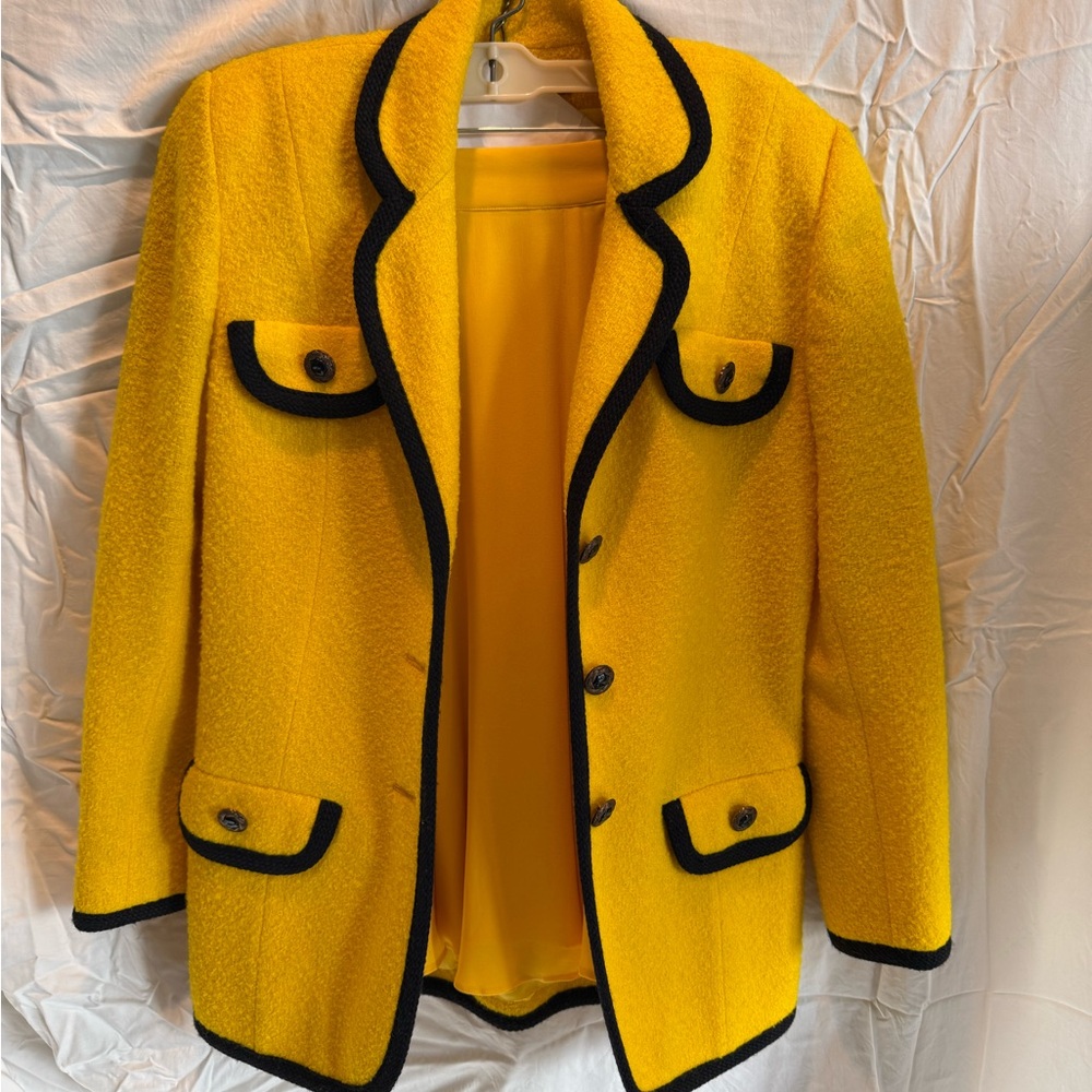 Vintage Henri Bendel Yellow Jacket and Skirt Set